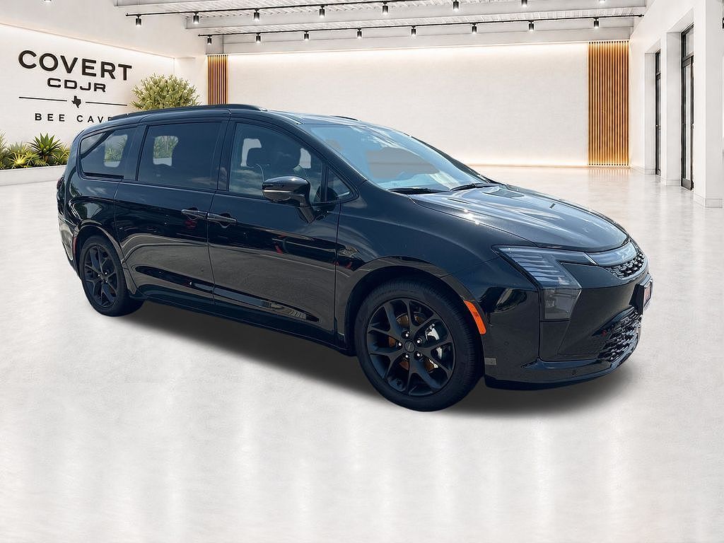2027 CHRYSLER Pacifica