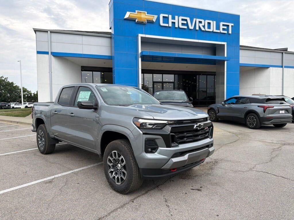 2026 CHEVROLET Colorado