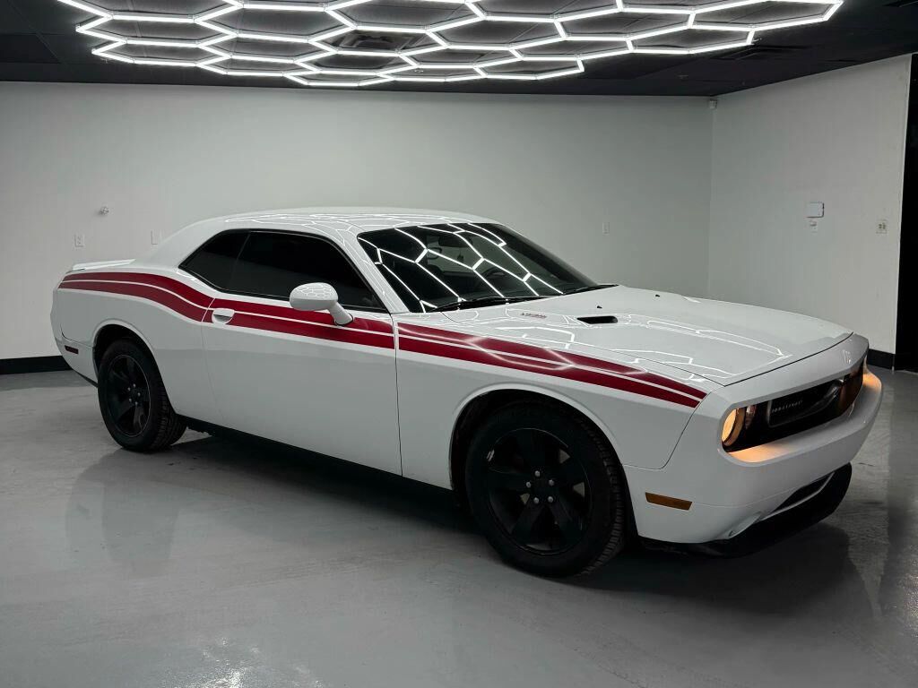 2013 DODGE Challenger