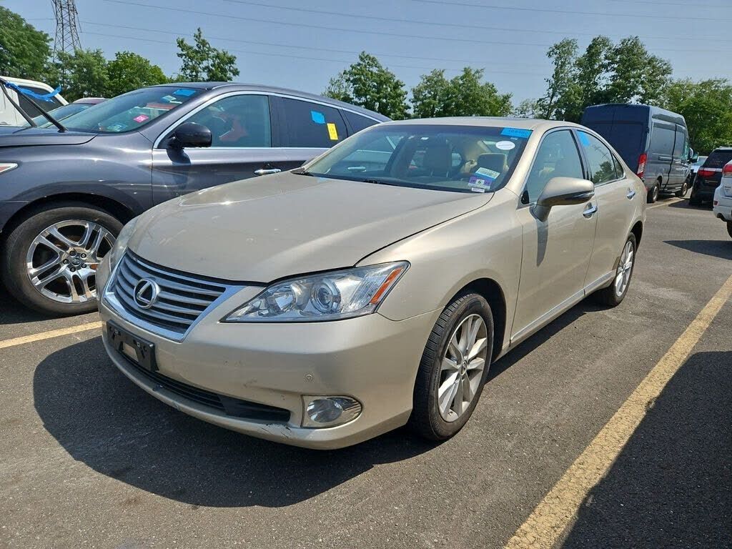 2011 LEXUS ES