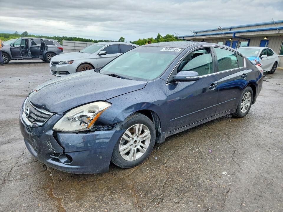 2012 NISSAN Altima