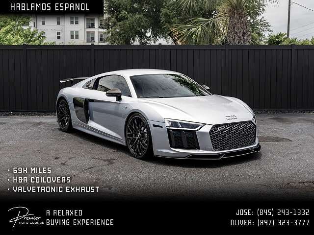 2017 AUDI R8