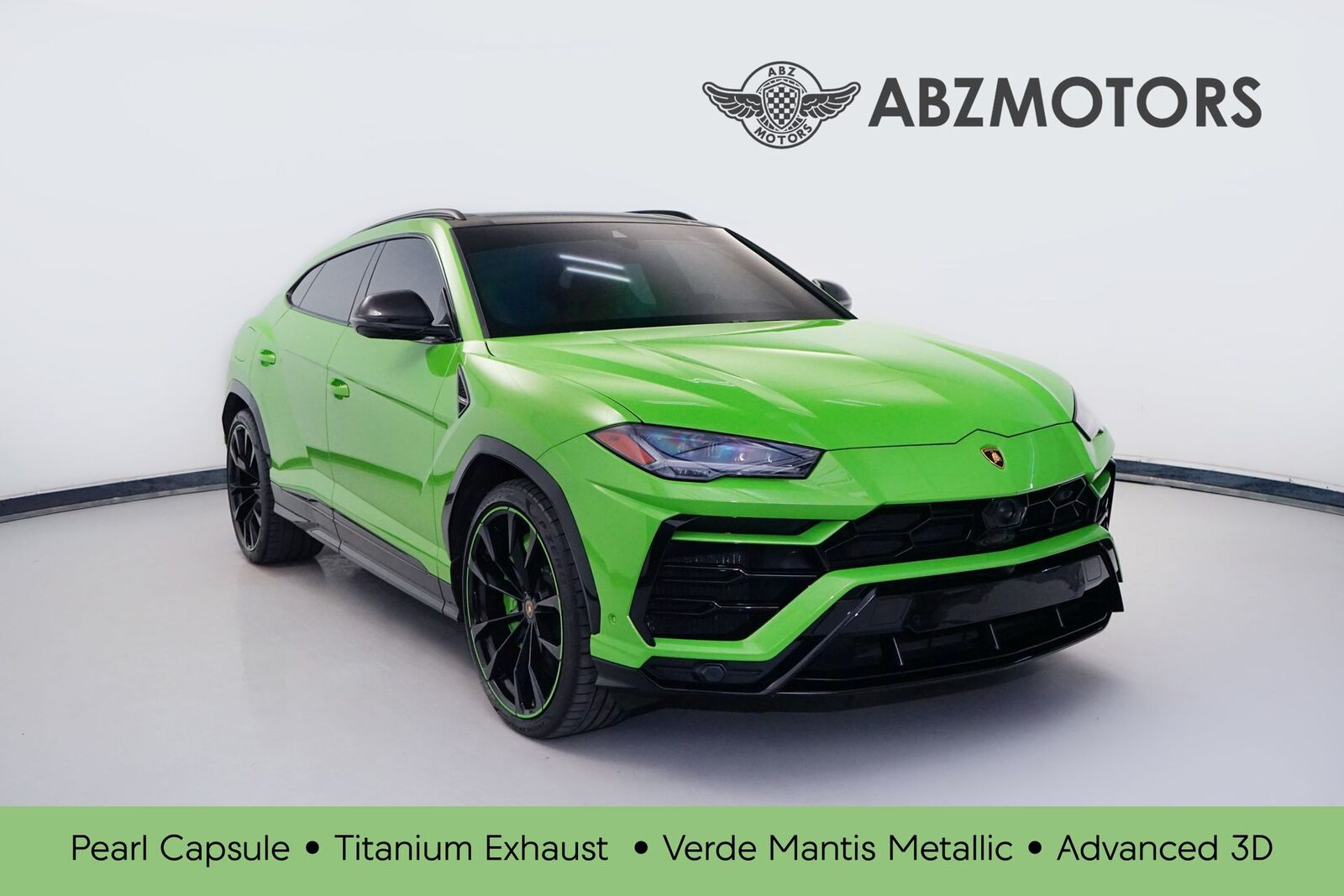 2022 LAMBORGHINI URUS