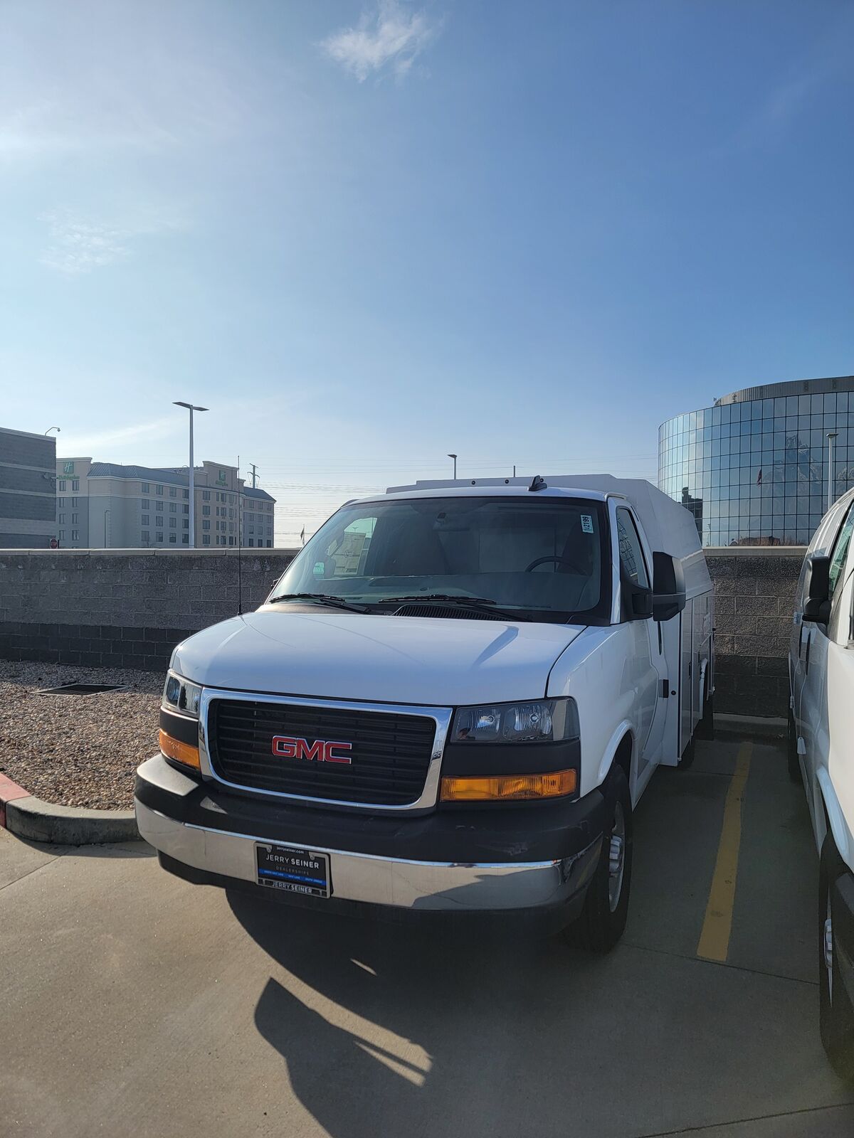 2025 GMC Savana
