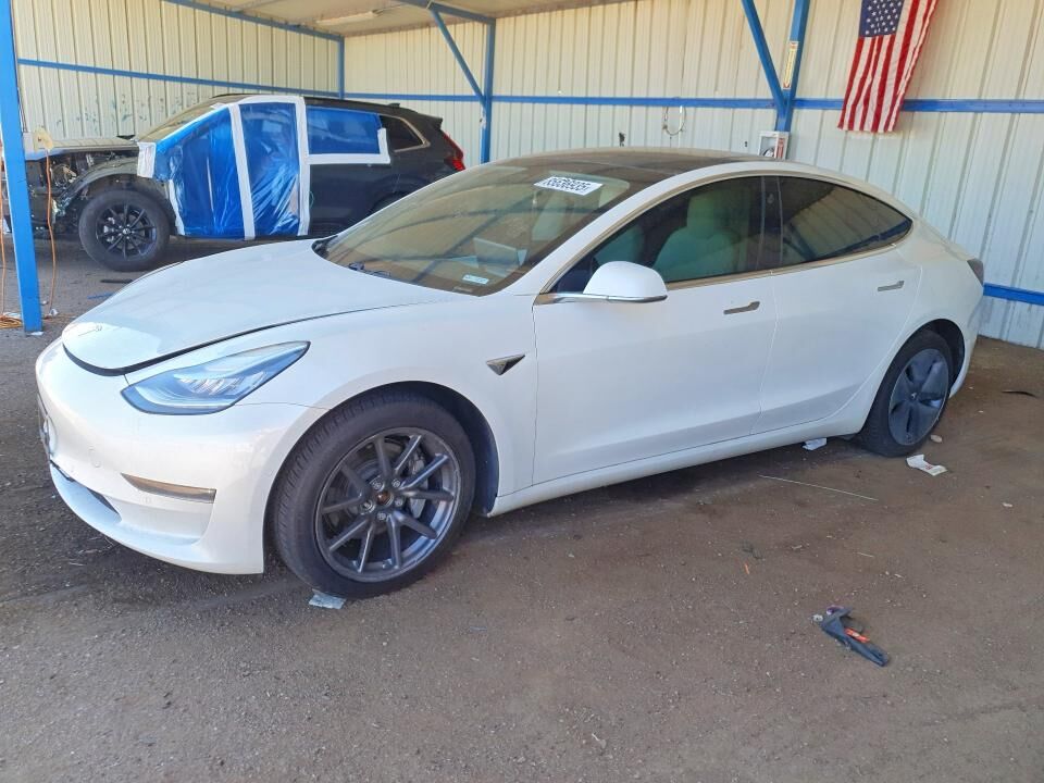 2020 TESLA Model 3