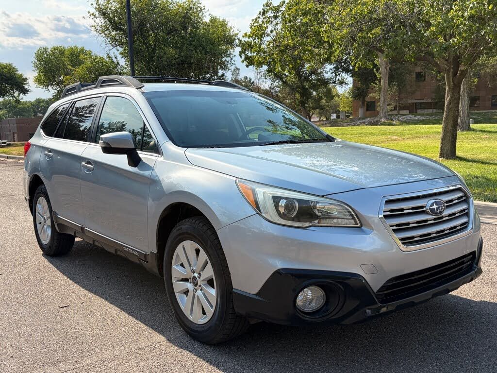 2015 SUBARU Outback
