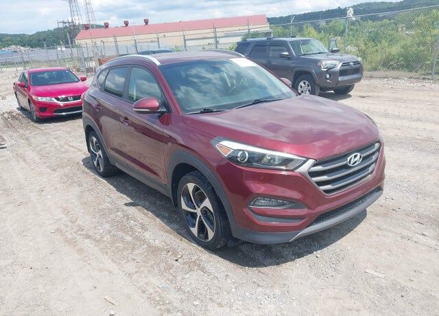 2016 HYUNDAI Tucson