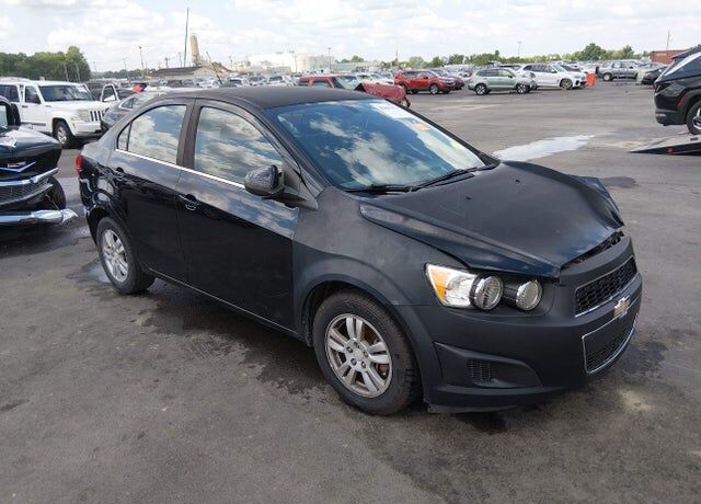 2016 CHEVROLET Sonic