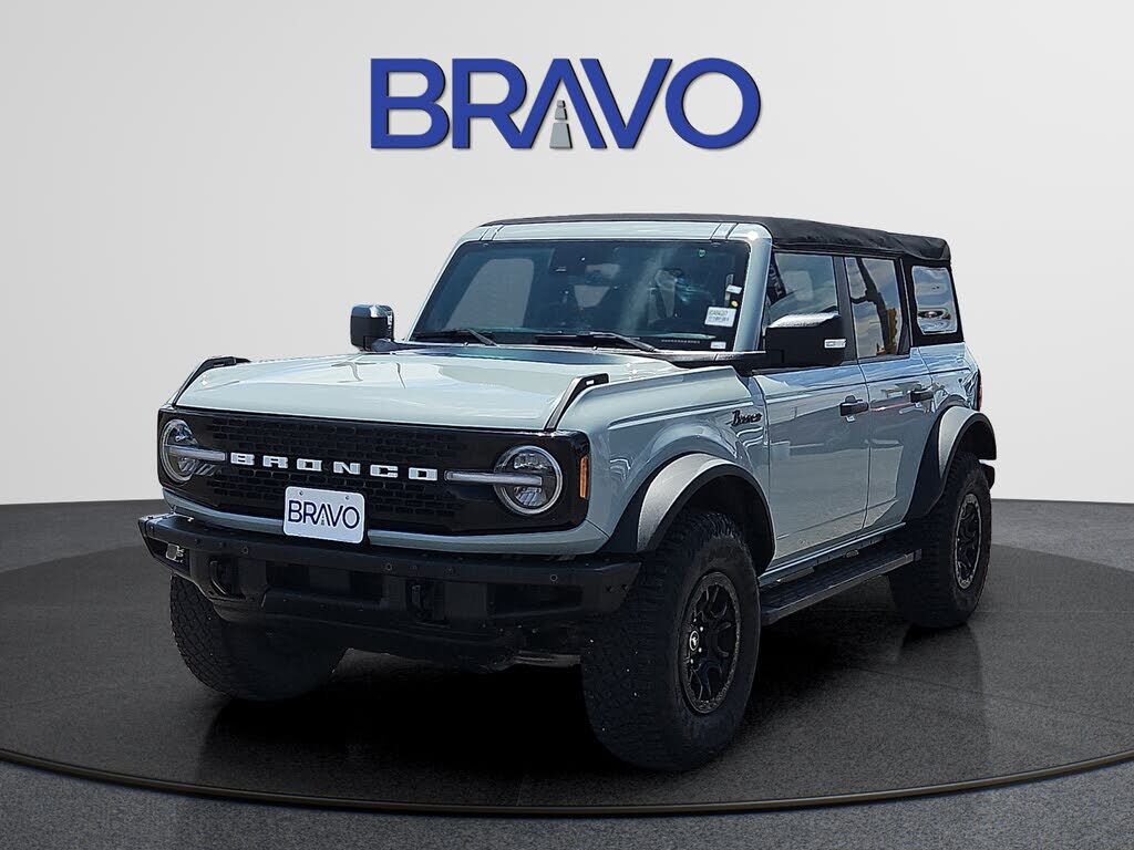 2023 FORD Bronco