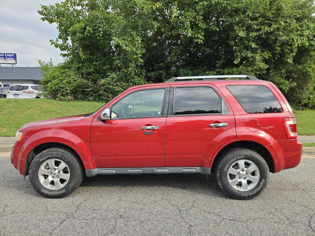 2011 FORD Escape