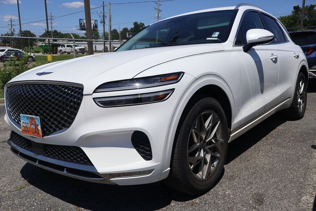 2025 GENESIS GV70