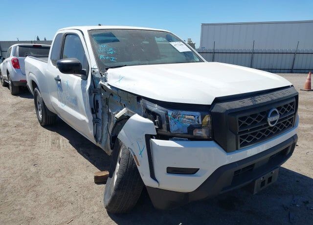 2024 NISSAN Frontier