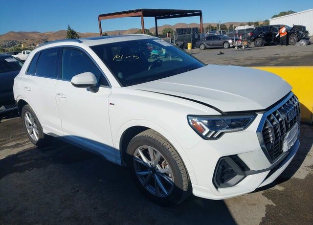 2024 AUDI Q3