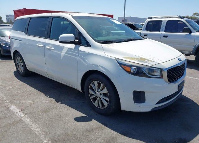 2017 KIA Sedona