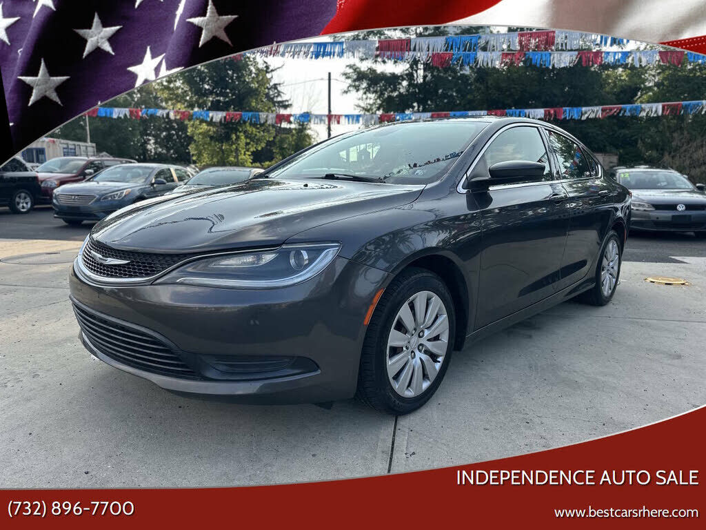 2015 CHRYSLER 200