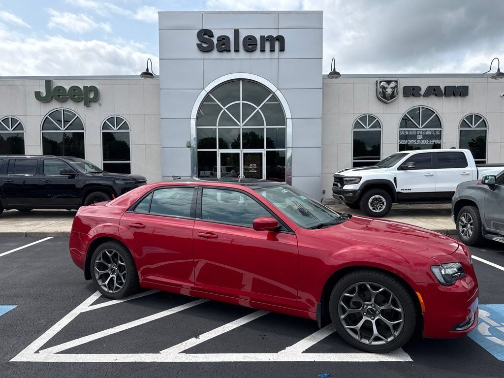 2015 CHRYSLER 300