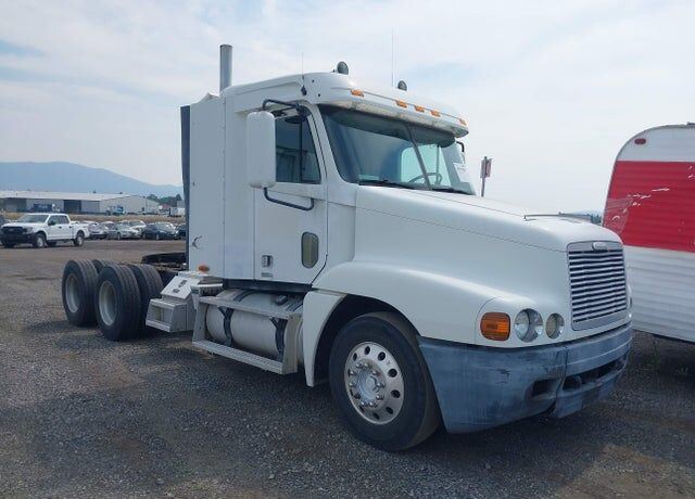 1999 FREIGHTLINER CC Conventional
