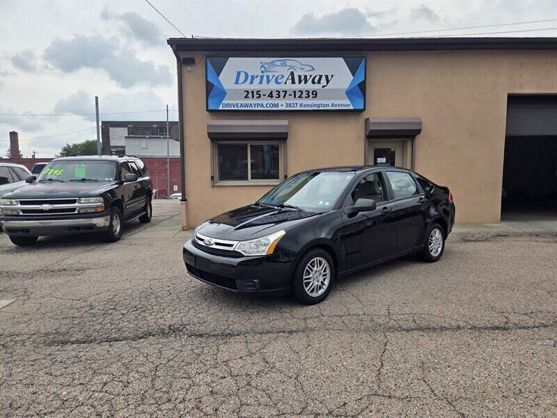 2011 FORD Focus