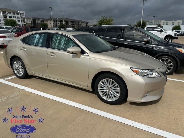 2014 LEXUS ES
