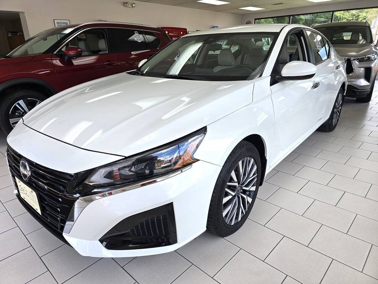 2023 NISSAN Altima