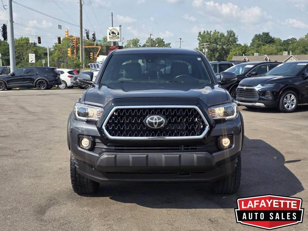 2019 TOYOTA Tacoma
