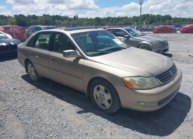 2003 TOYOTA Avalon