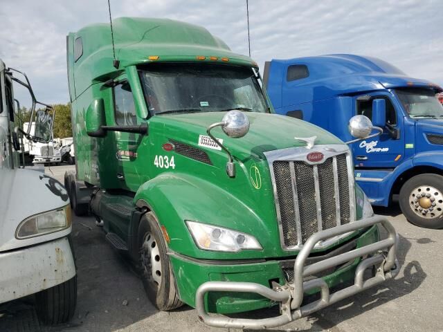 2023 PETERBILT 579