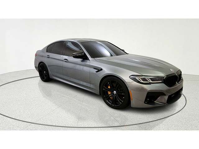 2023 BMW M5