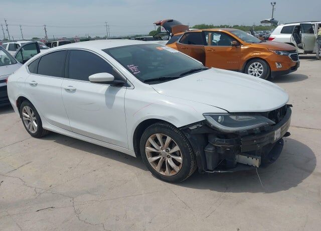 2015 CHRYSLER 200