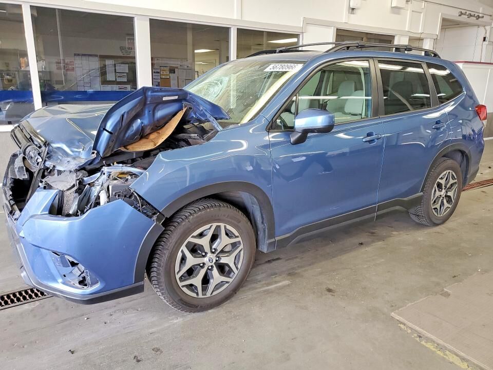 2022 SUBARU Forester