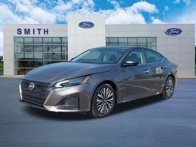 2025 NISSAN Altima