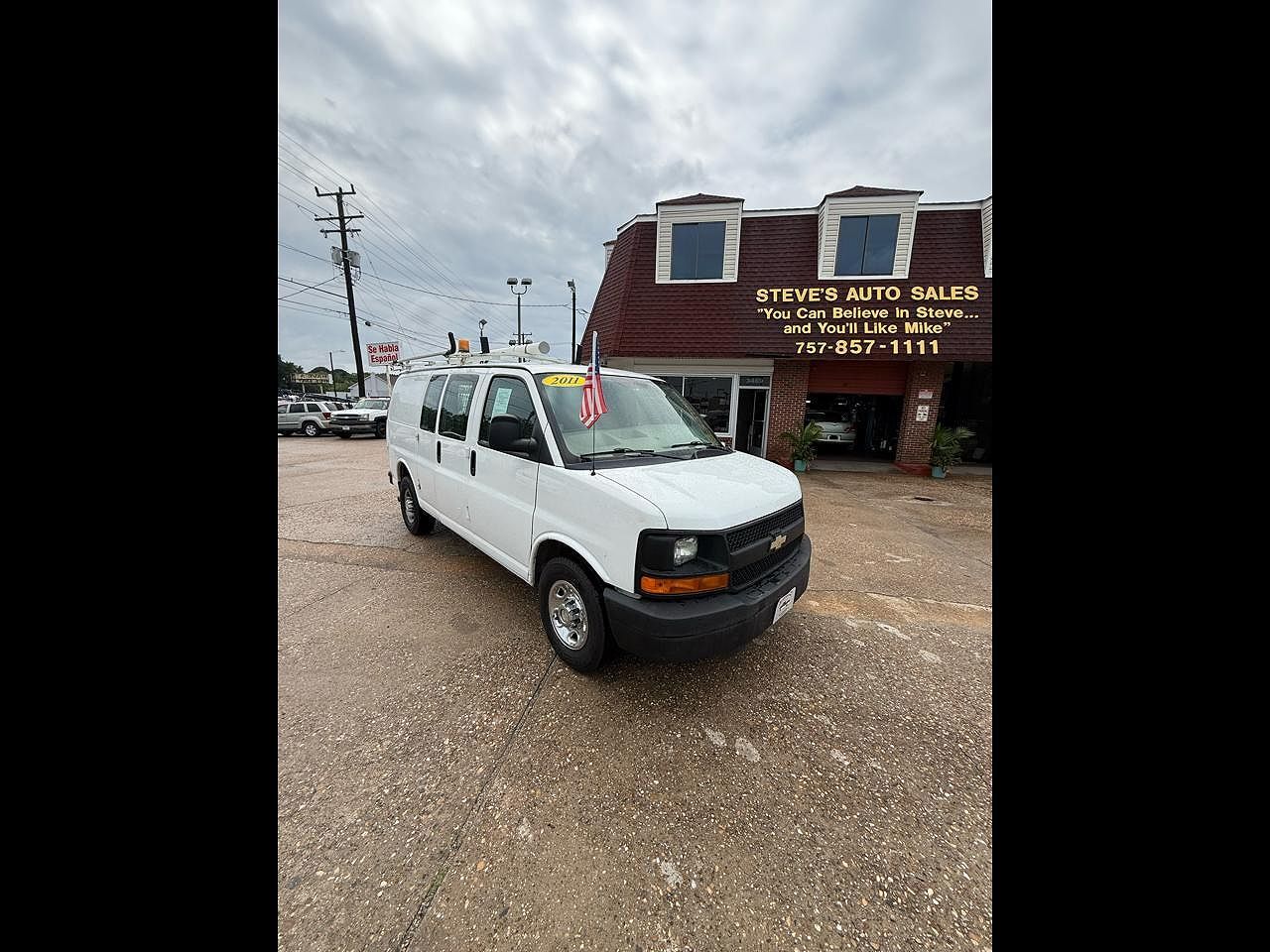 2011 CHEVROLET Express