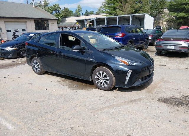 2020 TOYOTA PRIUS