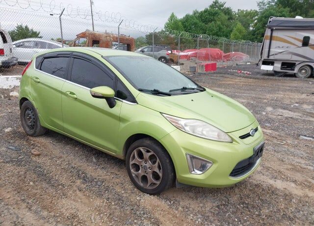 2011 FORD Fiesta