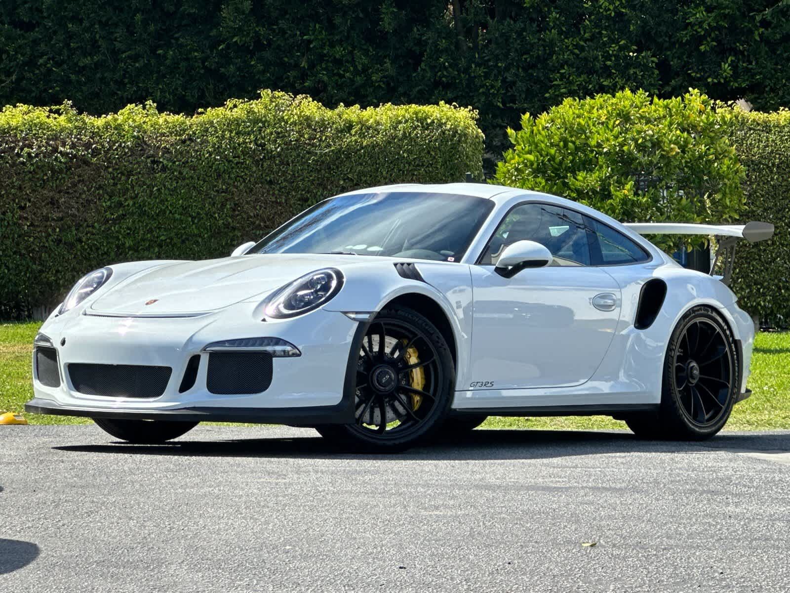 2016 PORSCHE 911
