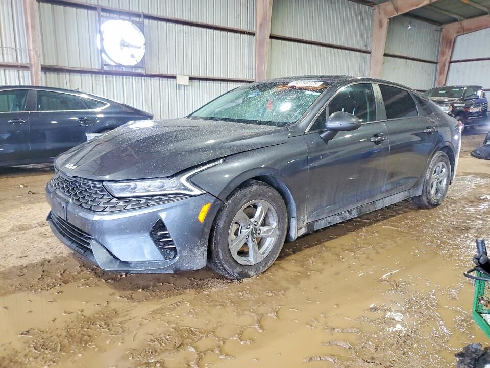 2022 KIA K5