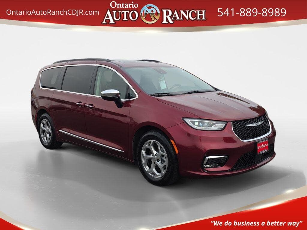 2023 CHRYSLER Pacifica