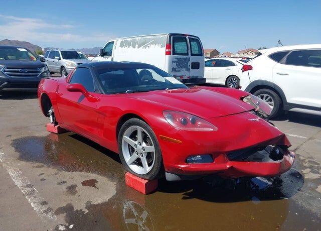 2005 CHEVROLET Corvette