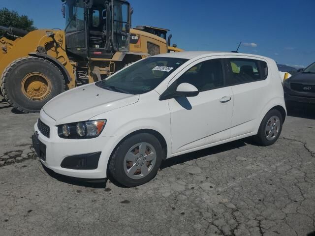 2016 CHEVROLET Sonic