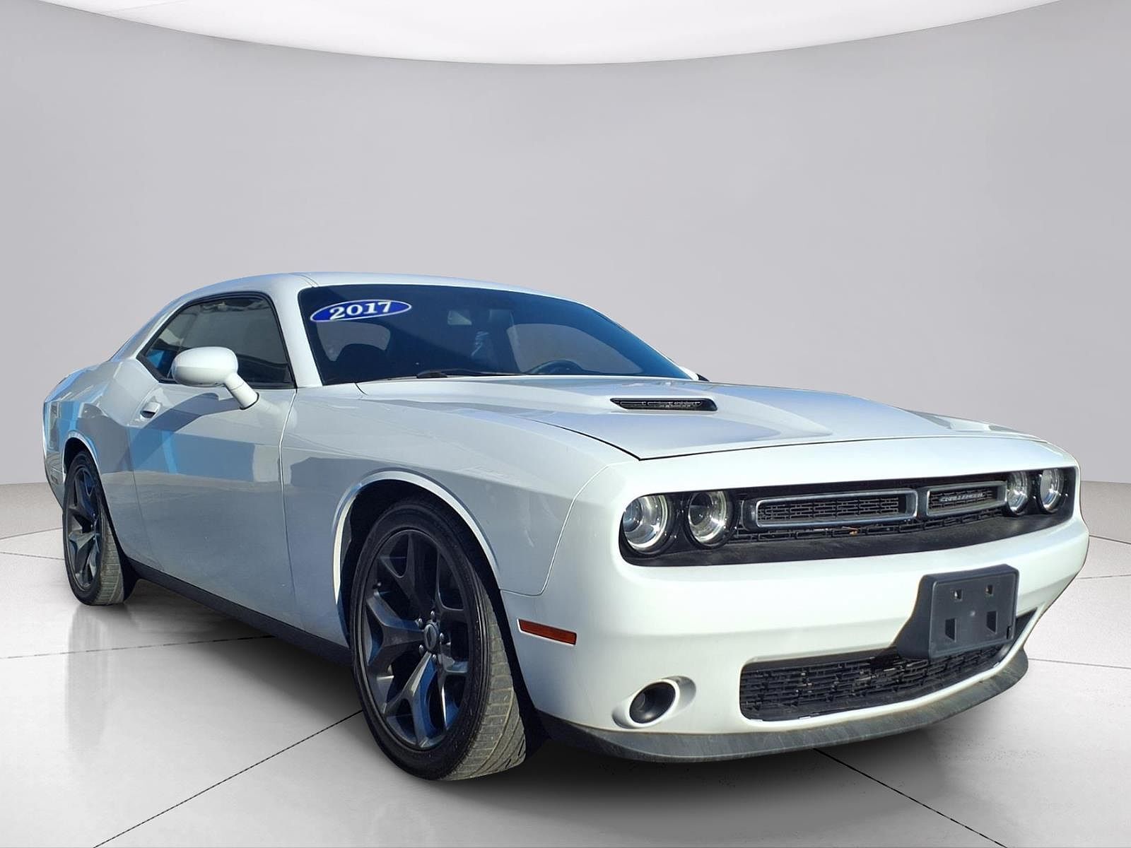 2017 DODGE Challenger