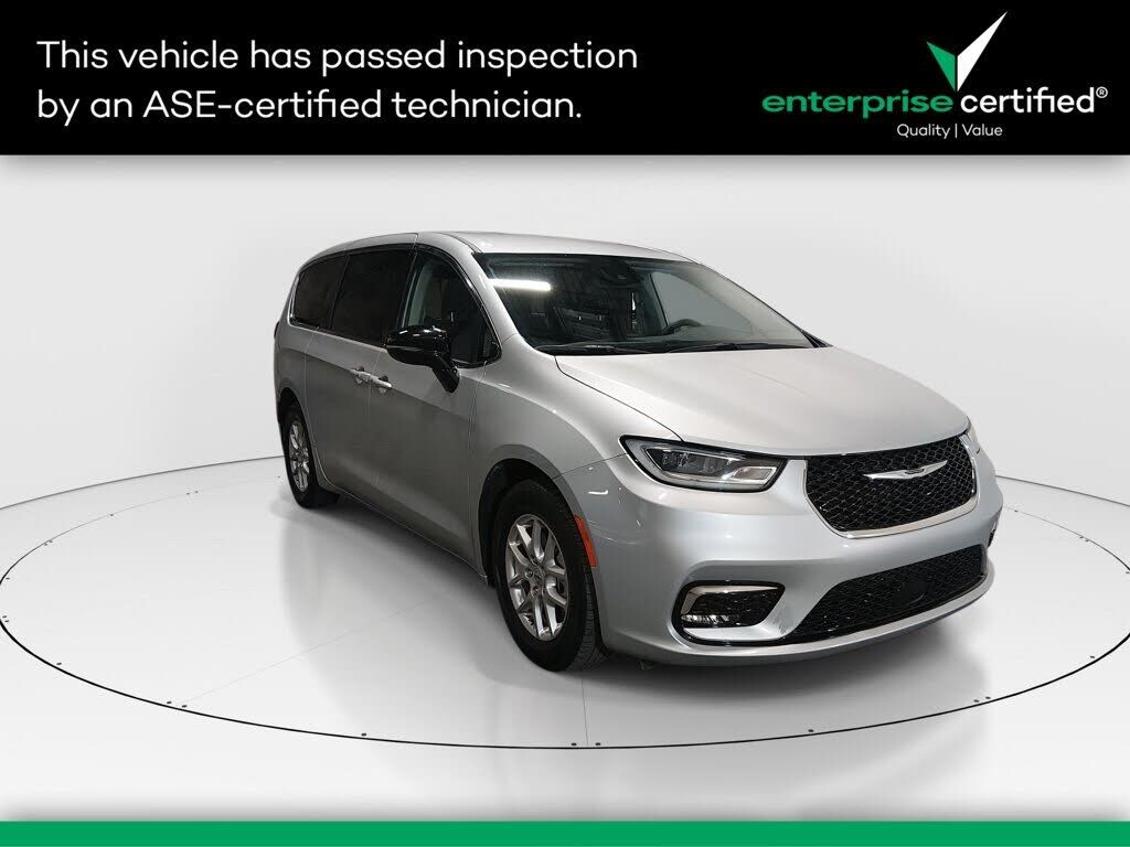 2024 CHRYSLER Pacifica