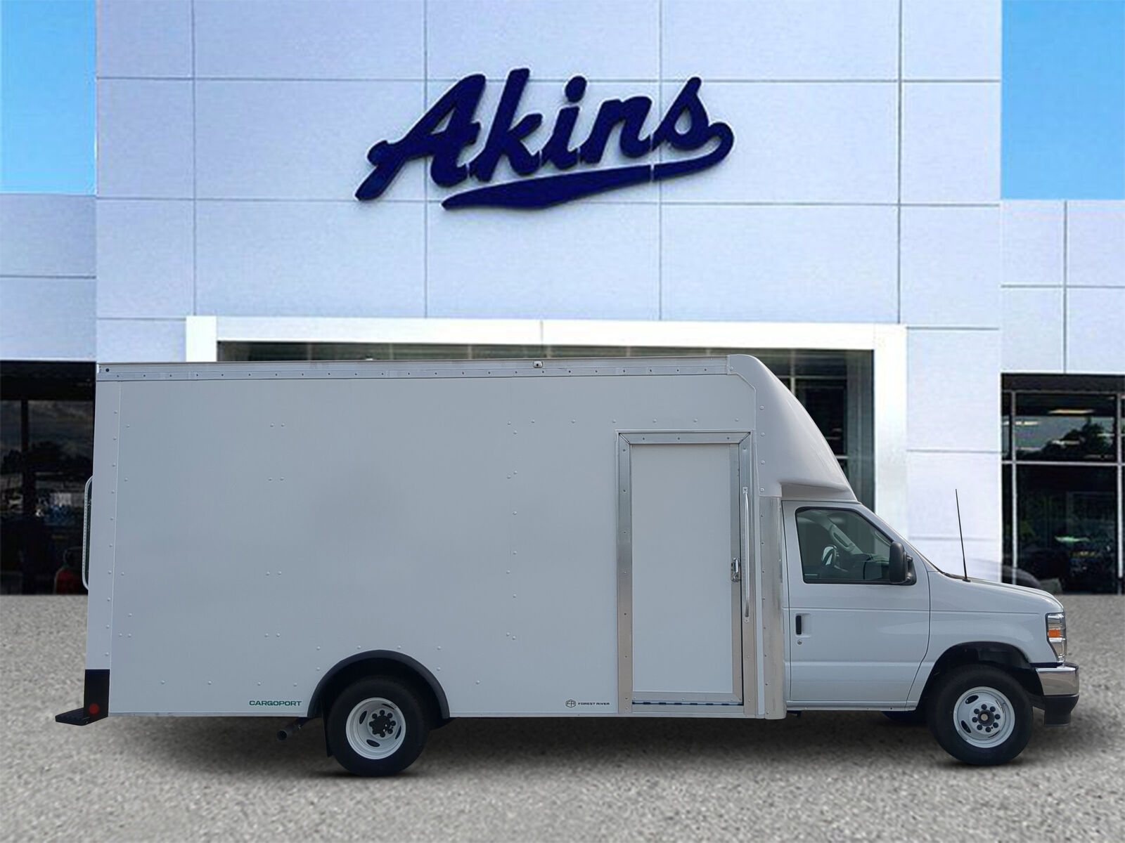 2027 FORD E-450