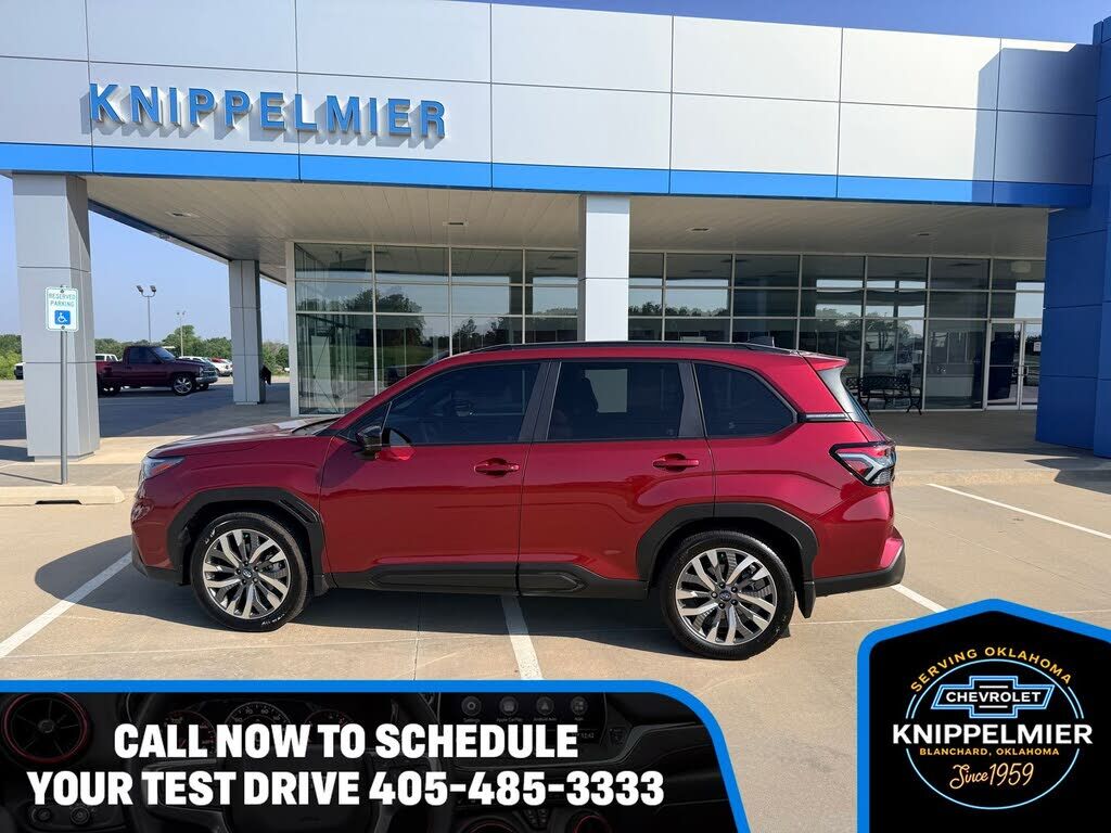 2025 SUBARU Forester
