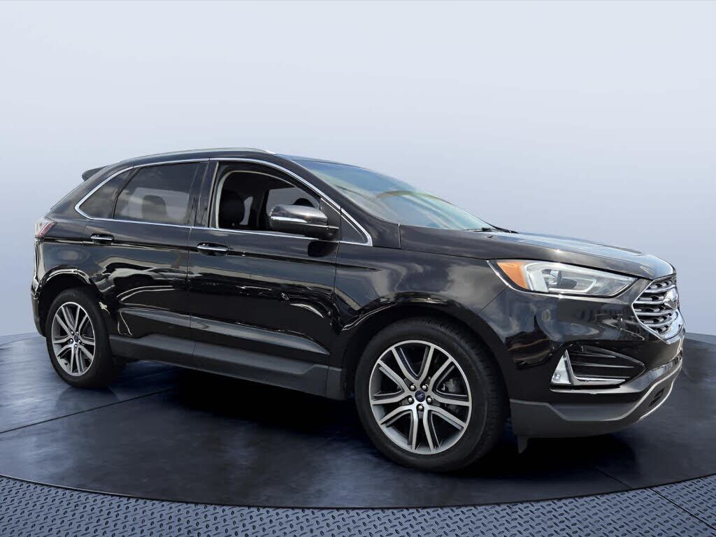 2019 FORD Edge