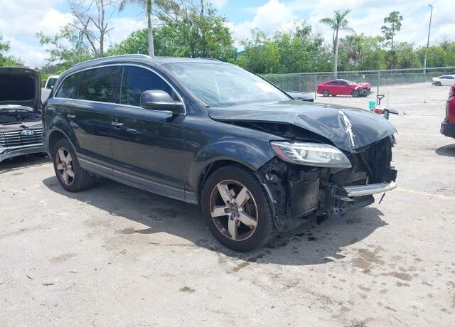 2012 AUDI Q7