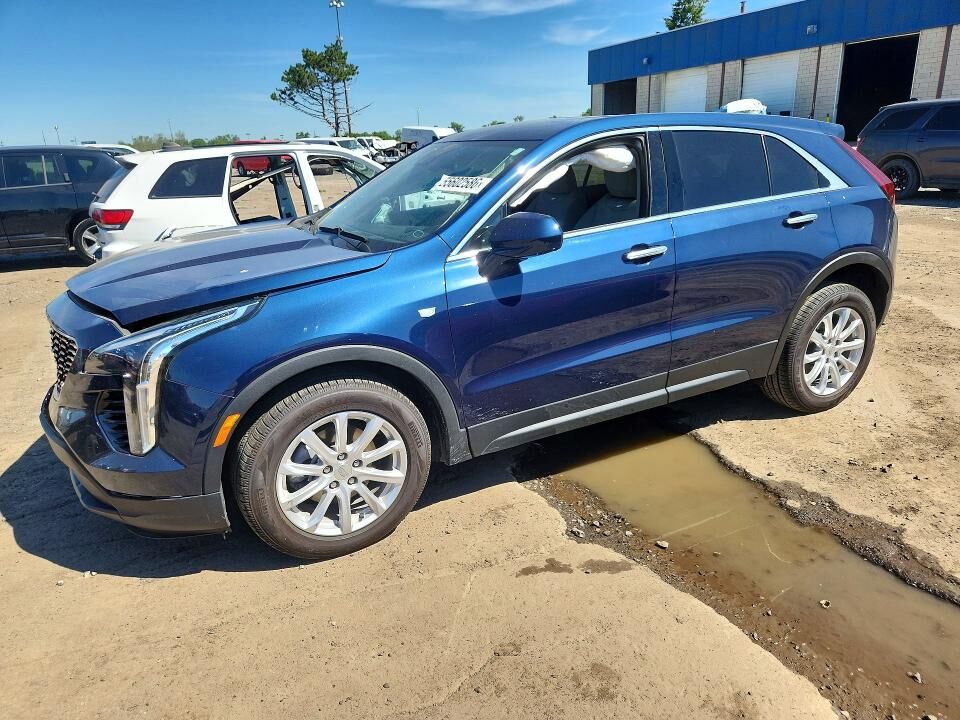 2022 CADILLAC XT4