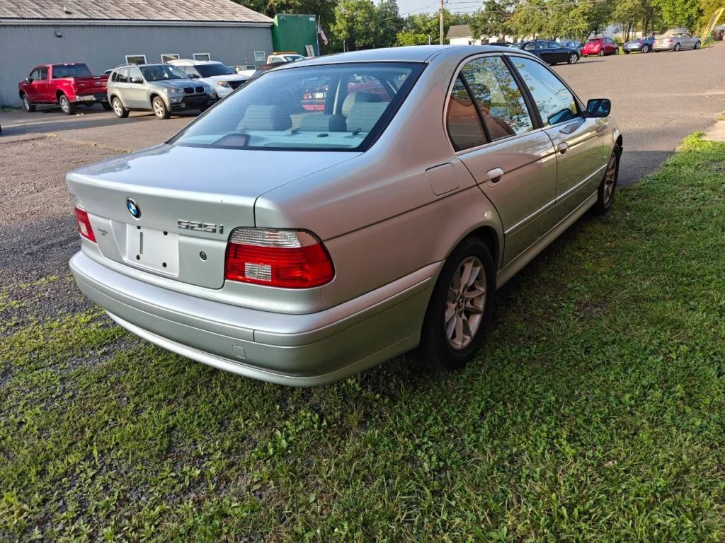 2003 BMW 5 Series