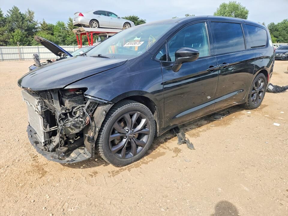 2019 CHRYSLER Pacifica