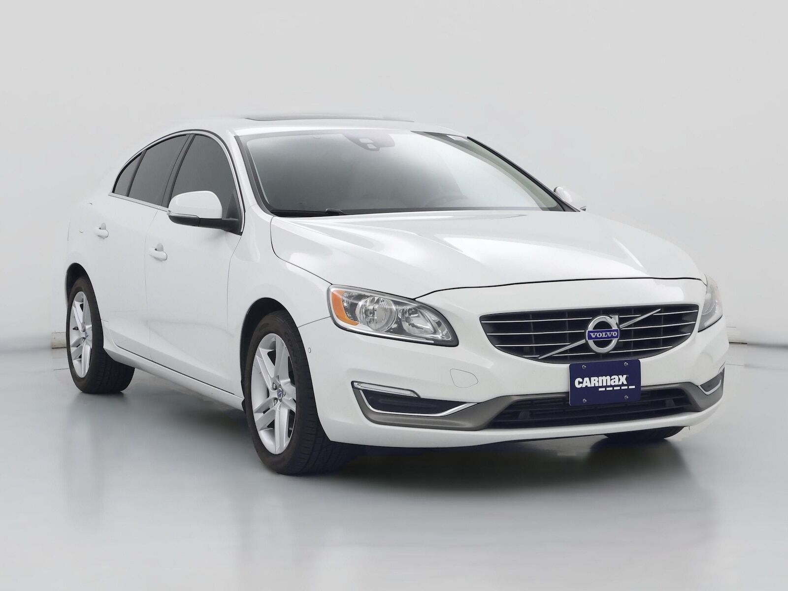 2015 VOLVO S60