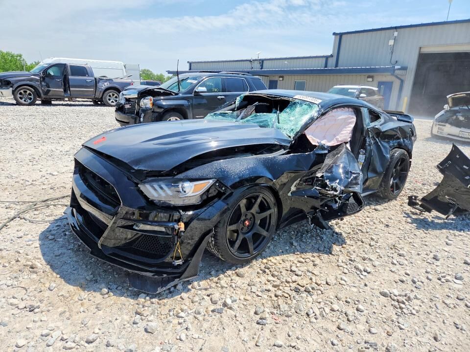 2016 FORD Mustang